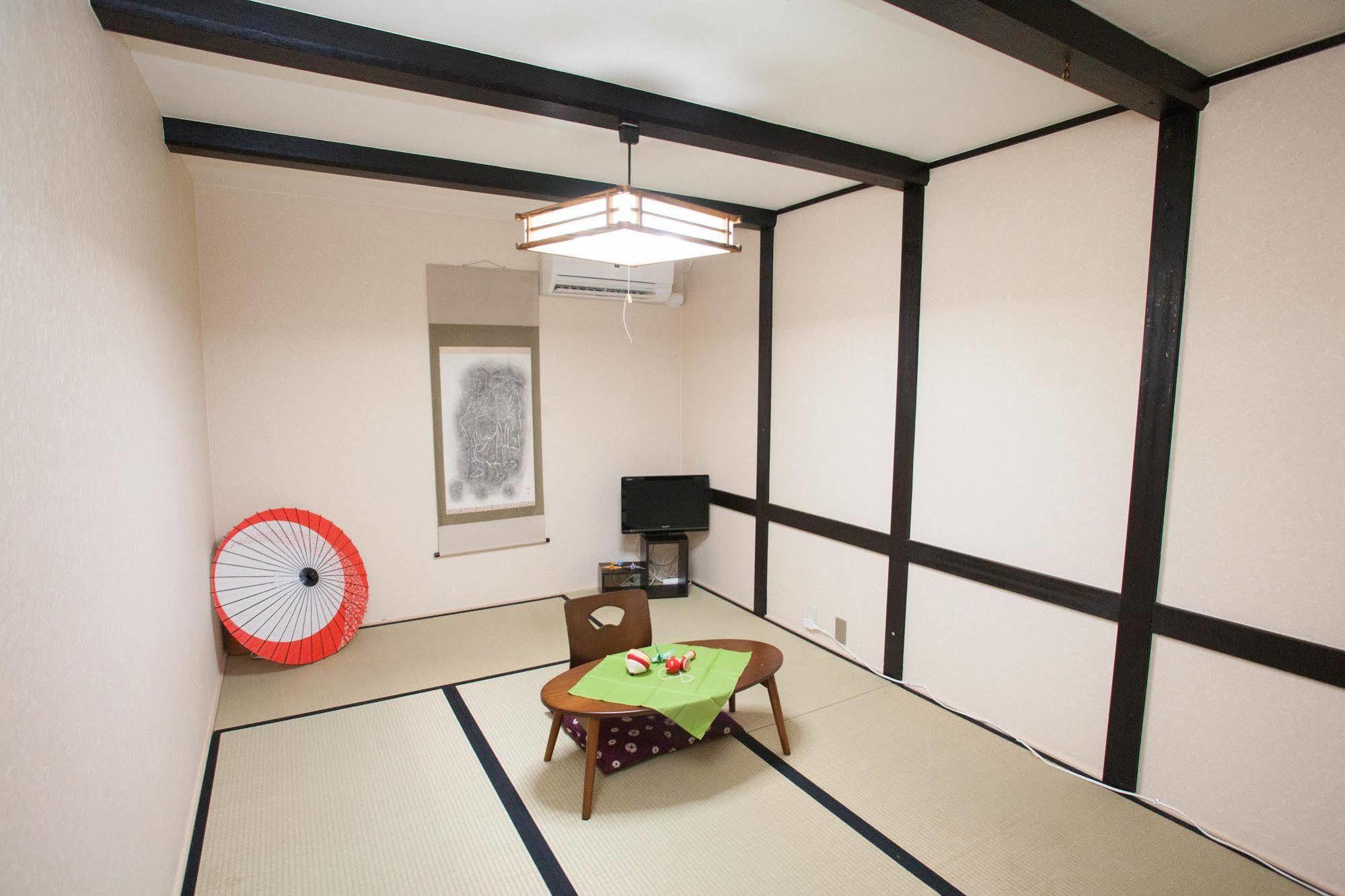 Omotenashi *